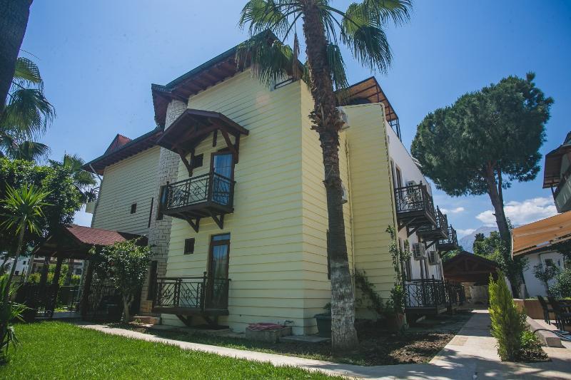 Dinara Garden Kemer Esterno foto